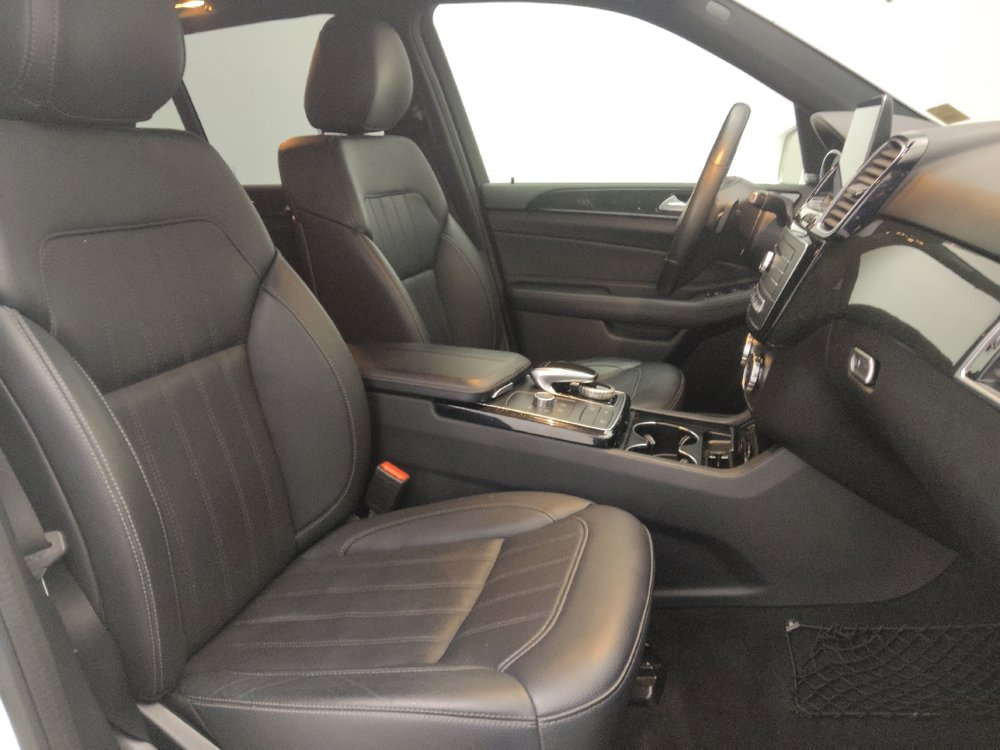 Used 2019 Mercedes-Benz GLE 400 4MATIC image 21