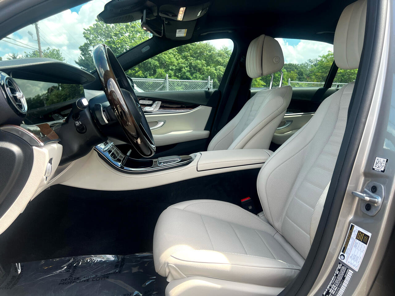 Used 2023 Mercedes-Benz E 450 4MATIC Sedan image 11