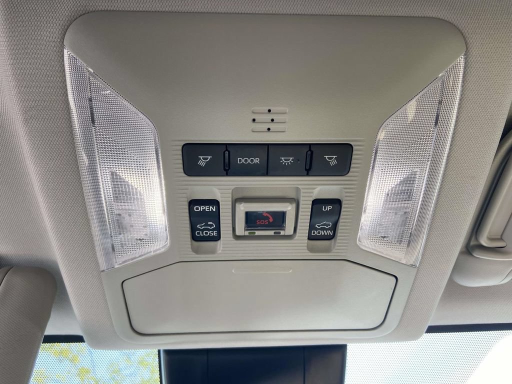 Used 2024 Toyota RAV4 XLE Premium FWD image 33