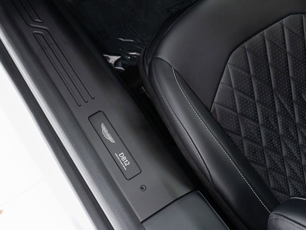 Used 2025 Aston Martin DB12 Coupe image 12