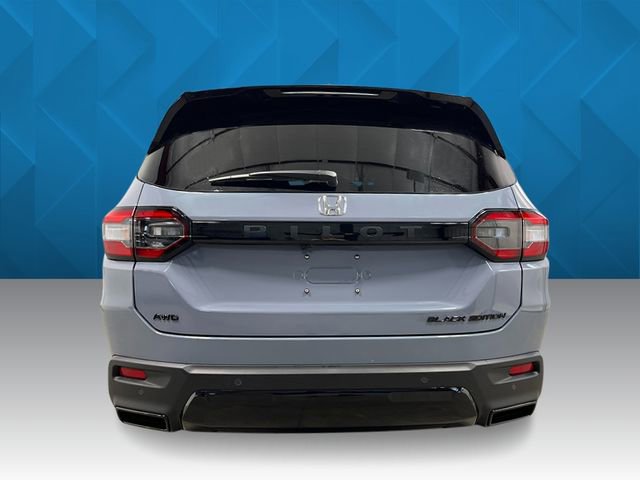 New 2026 Honda Pilot Black Edition image 4