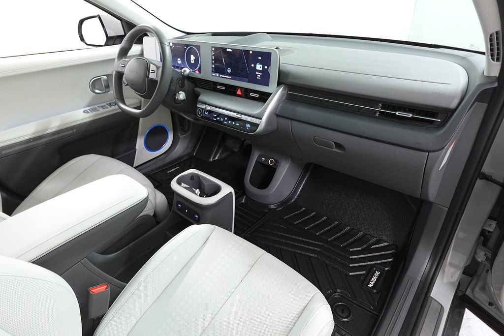 Used 2024 Hyundai Ioniq 5 Limited image 35