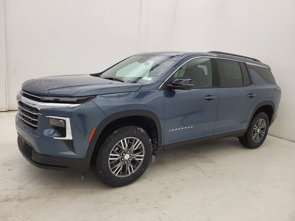 New 2026 Chevrolet Traverse LT w/ LPO, Floor Liner Package image 18