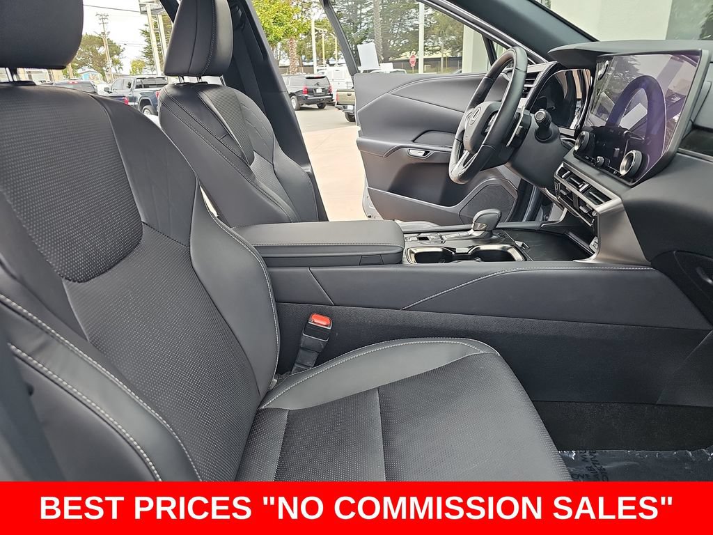 Used 2023 Lexus RX 350 Premium Plus w/ Cold Area Package FWD image 10