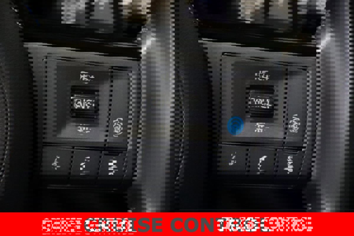 Used 2022 Nissan Pathfinder Platinum w/ Cargo Package image 16