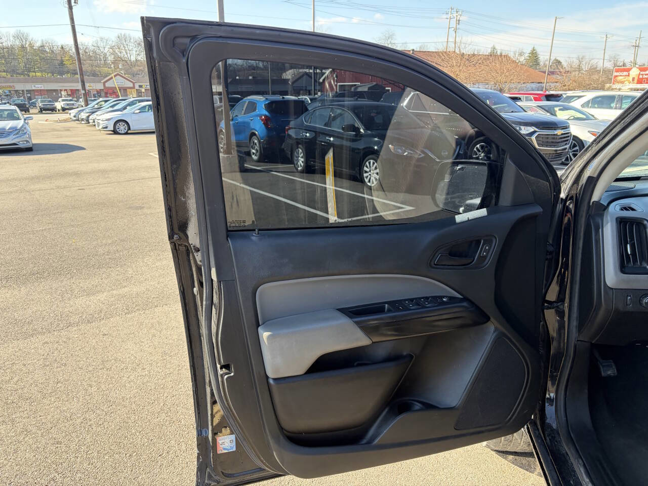 Used 2020 Chevrolet Colorado W/T w/ WT Convenience Package image 15