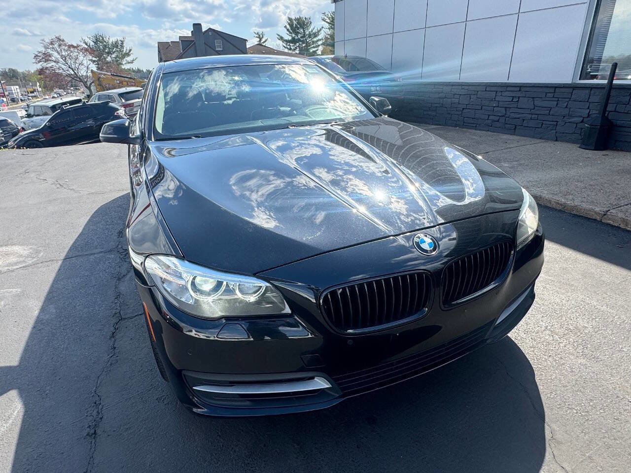 Used 2014 BMW 535i xDrive Sedan AWD/4WD image 11