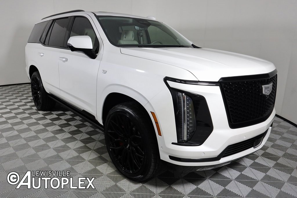 Used 2025 Cadillac Escalade Sport Platinum w/ LPO, ONYX Package image 3