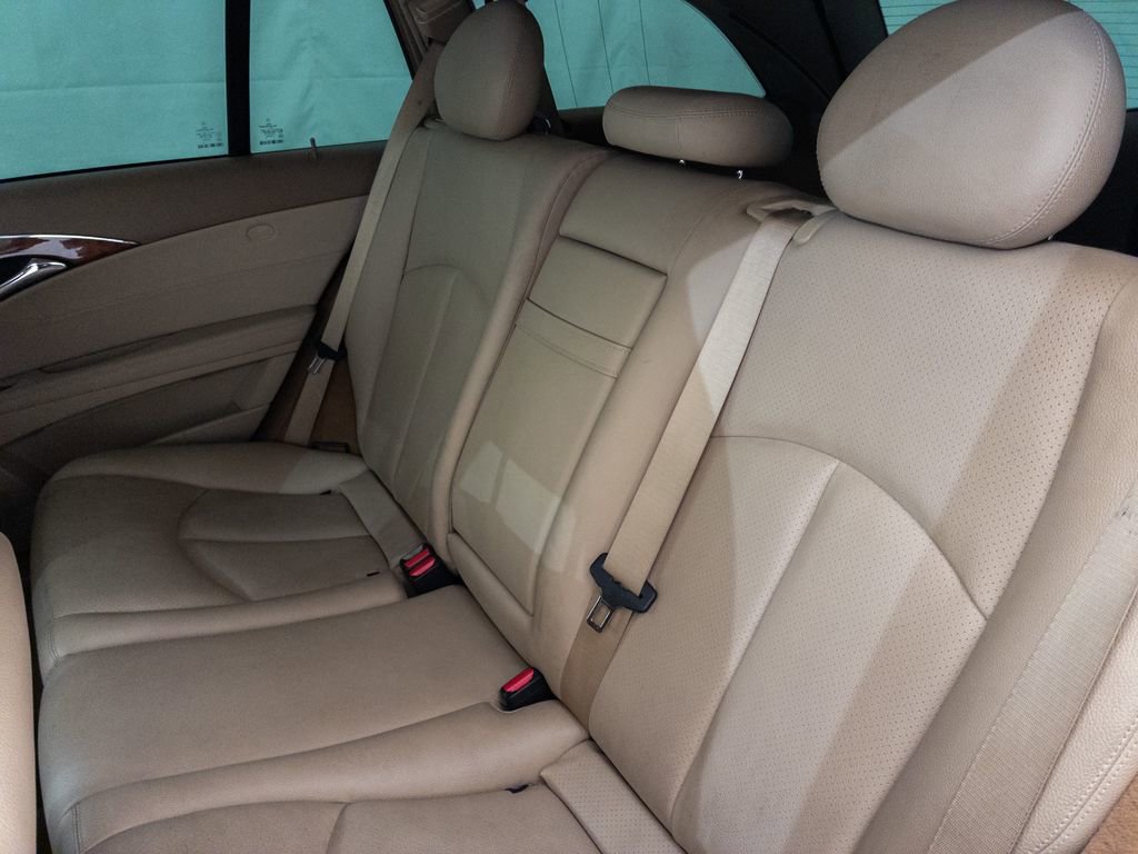 Used 2008 Mercedes-Benz E 350 4MATIC Wagon image 9