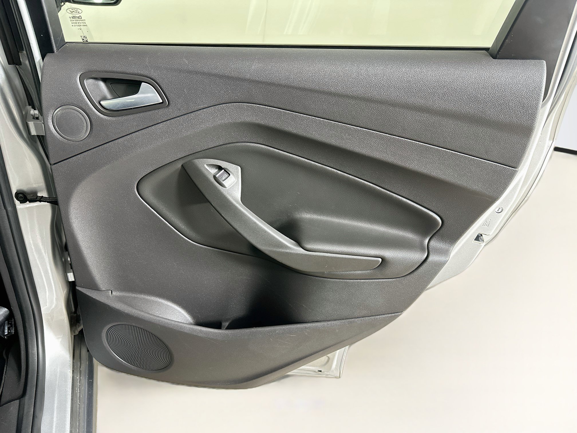 Used 2013 Ford C-MAX Energi SEL FWD image 30