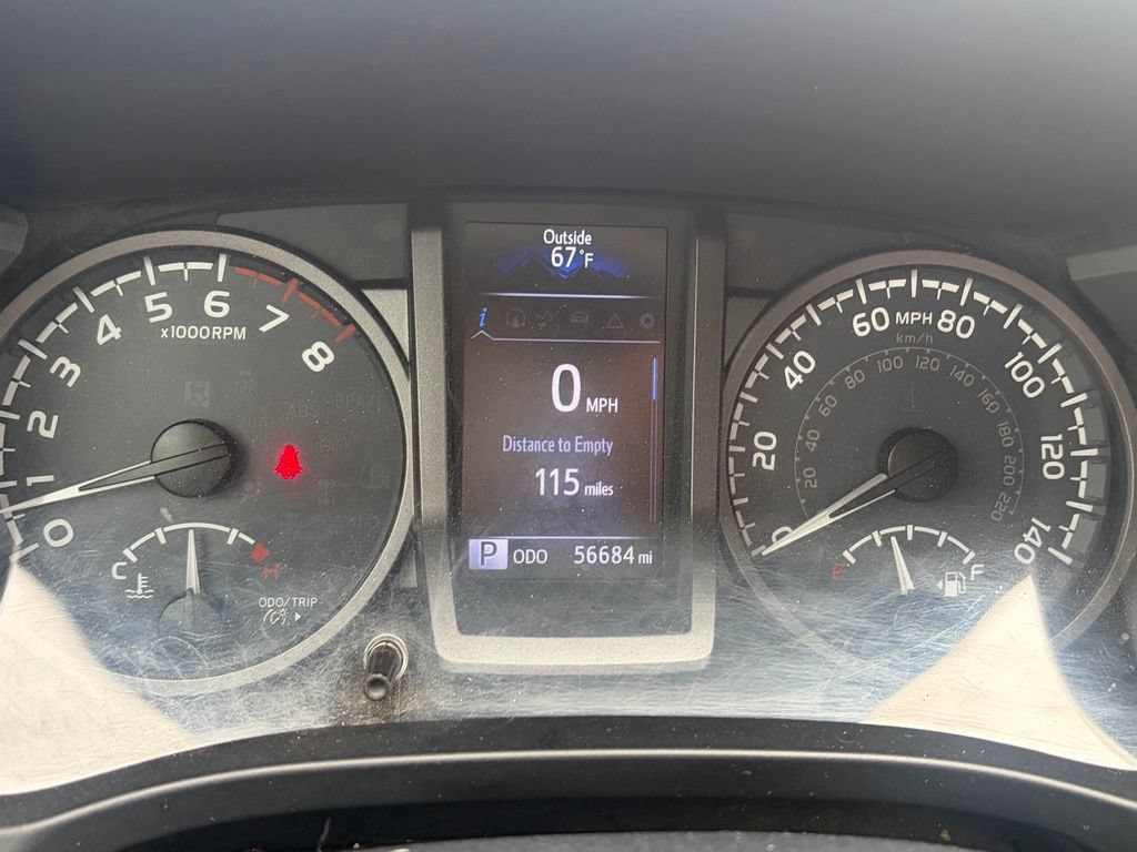 Used 2016 Toyota Tacoma TRD Off-Road AWD/4WD image 23