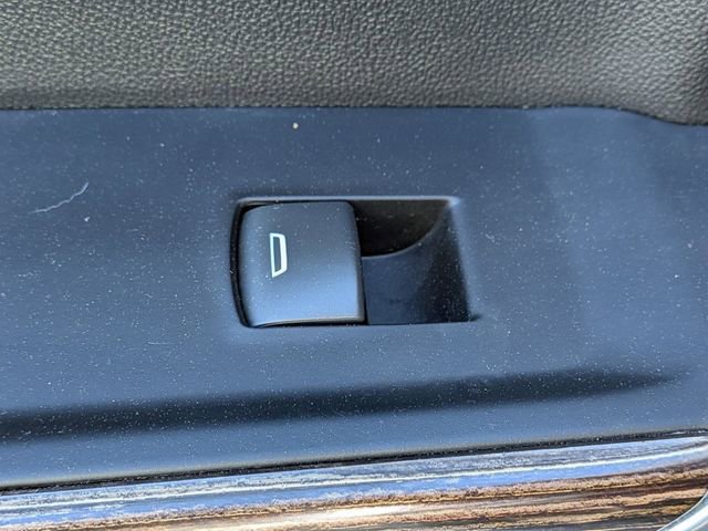 Used 2021 GMC Sierra 1500 Elevation image 28