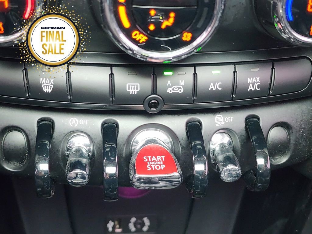 Used 2015 MINI Cooper S image 27