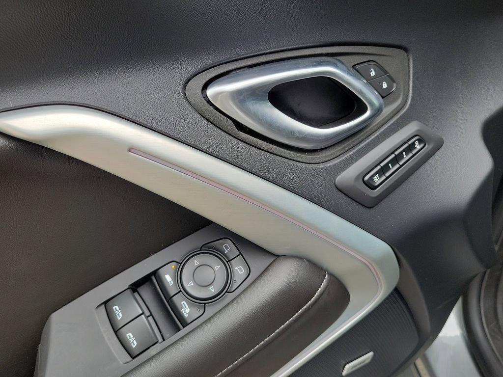 Used 2024 Chevrolet Camaro SS RWD image 18