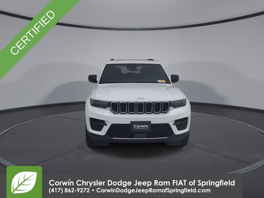 Certified 2026 Jeep Grand Cherokee Laredo X AWD/4WD image 5
