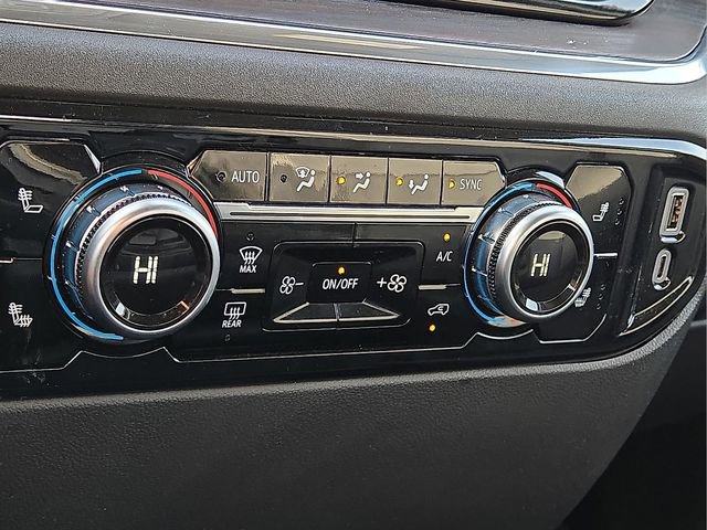 Used 2025 GMC Sierra 1500 SLT image 24