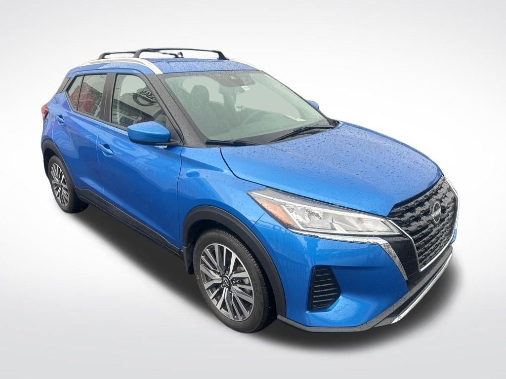 Certified 2024 Nissan Kicks SV w/ Exterior Package FWD image 2