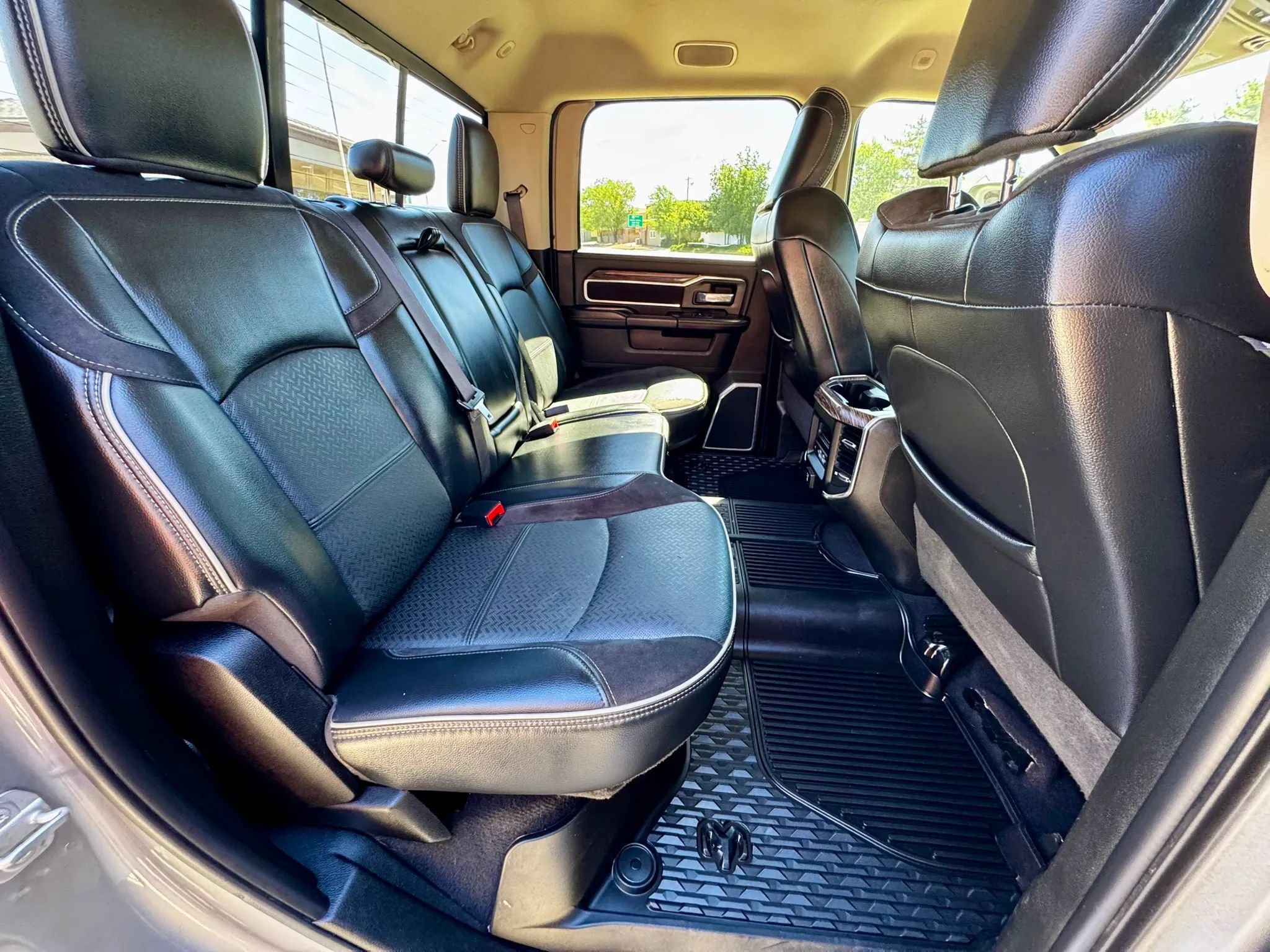 Used 2021 RAM 3500 Laramie AWD/4WD image 16