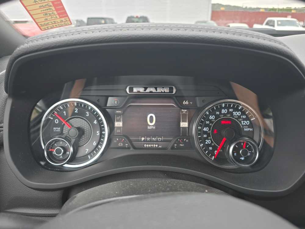 Used 2020 RAM 2500 Laramie w/ Night Edition AWD/4WD image 14