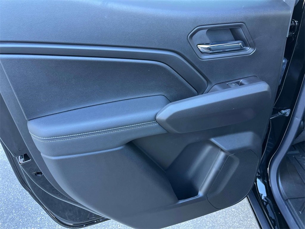 New 2026 GMC Canyon Elevation w/ Convenience Package image 17