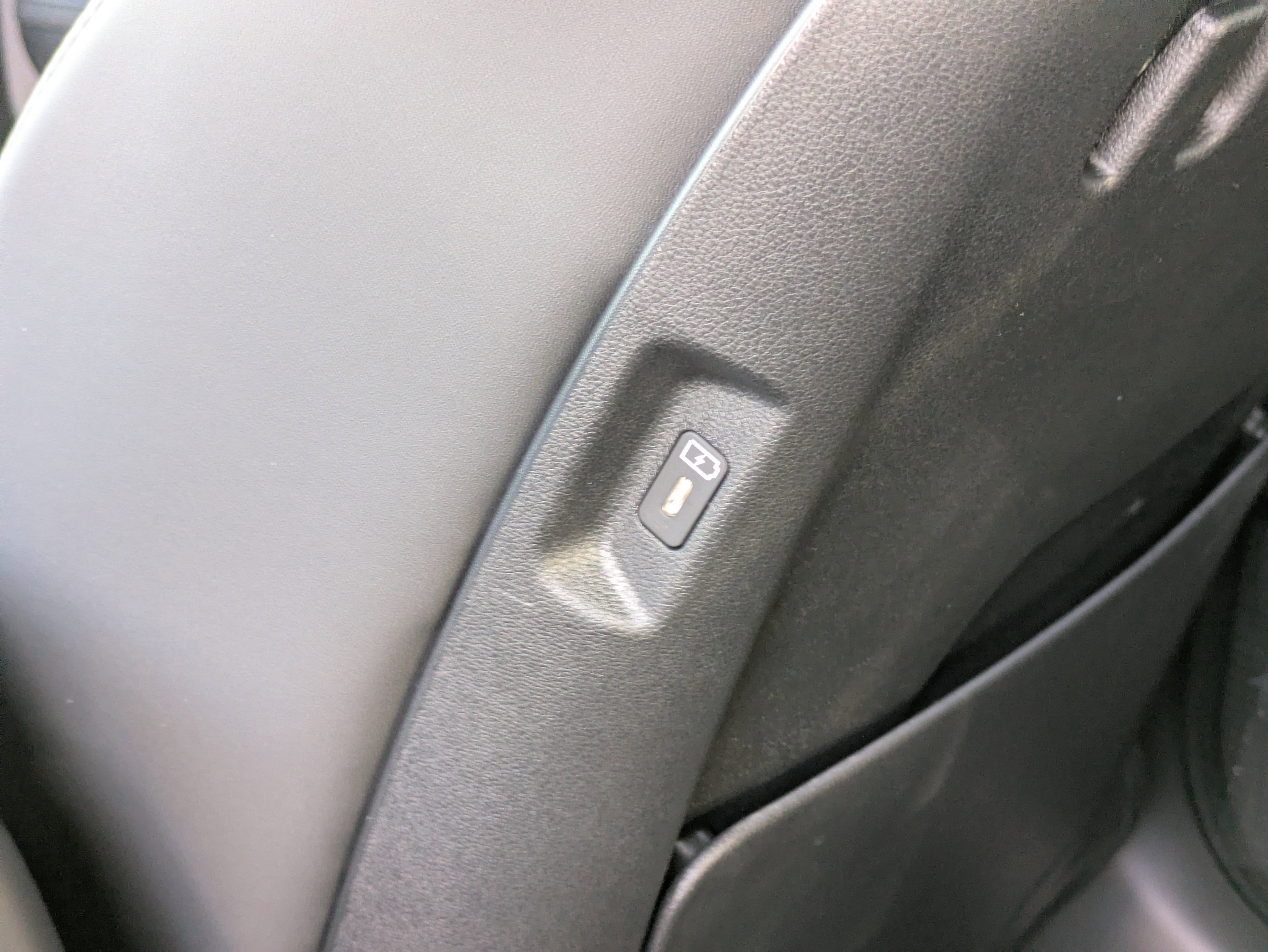 New 2026 Hyundai Santa Fe Calligraphy FWD image 14