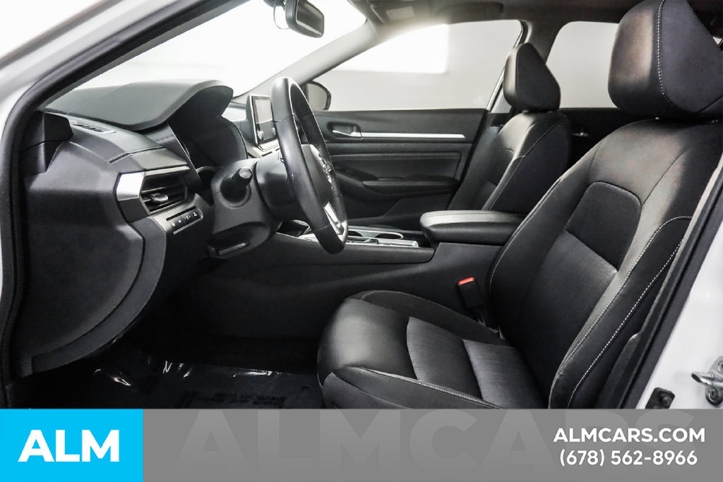 Used 2020 Nissan Altima 2.5 SV FWD image 16