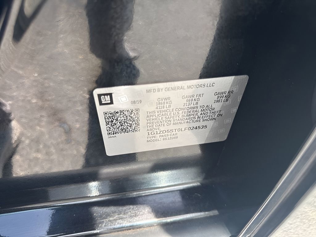 Used 2020 Chevrolet Malibu LT FWD image 35