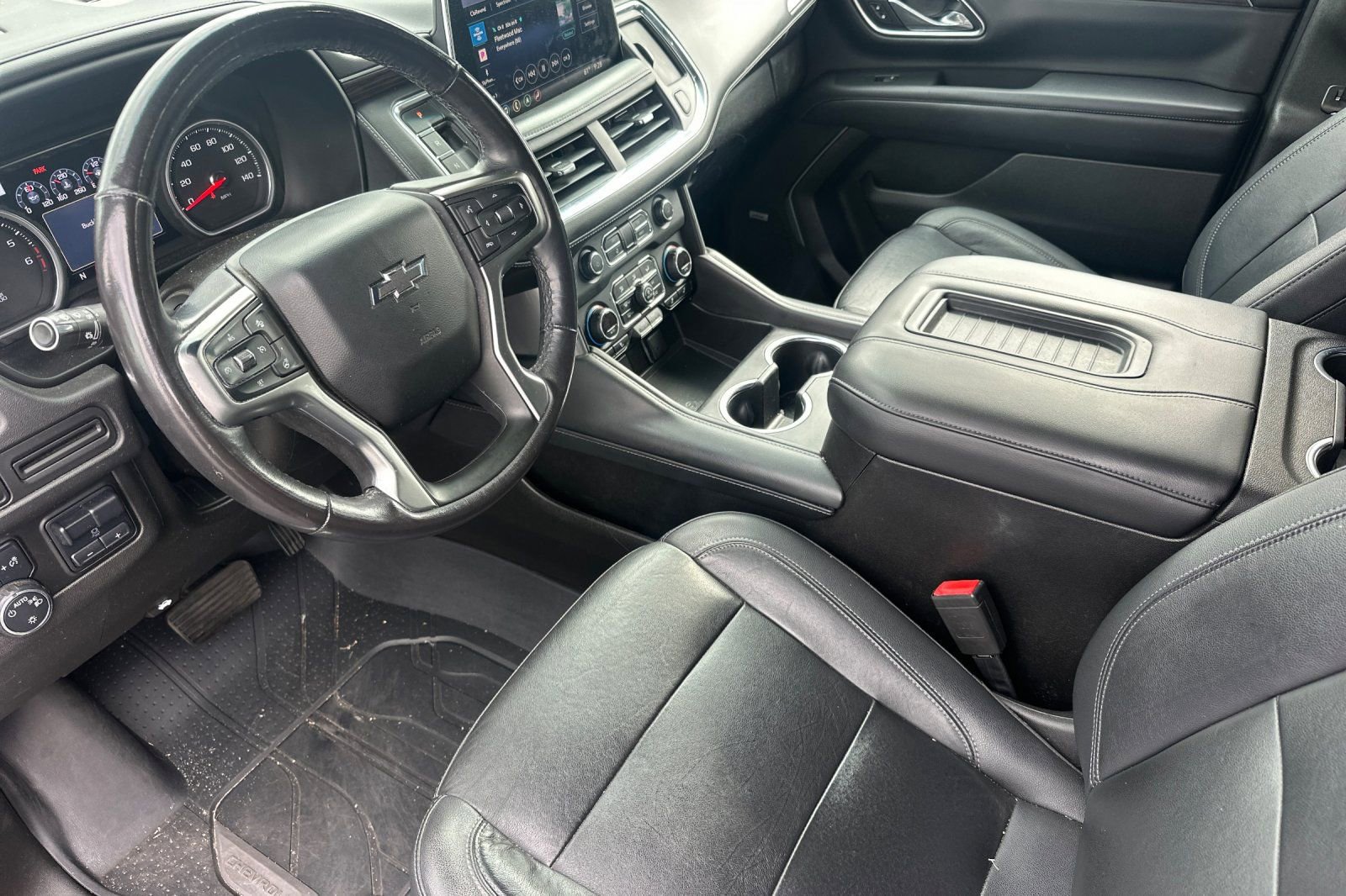Used 2021 Chevrolet Tahoe Z71 w/ Z71 Off-Road Package AWD/4WD image 10