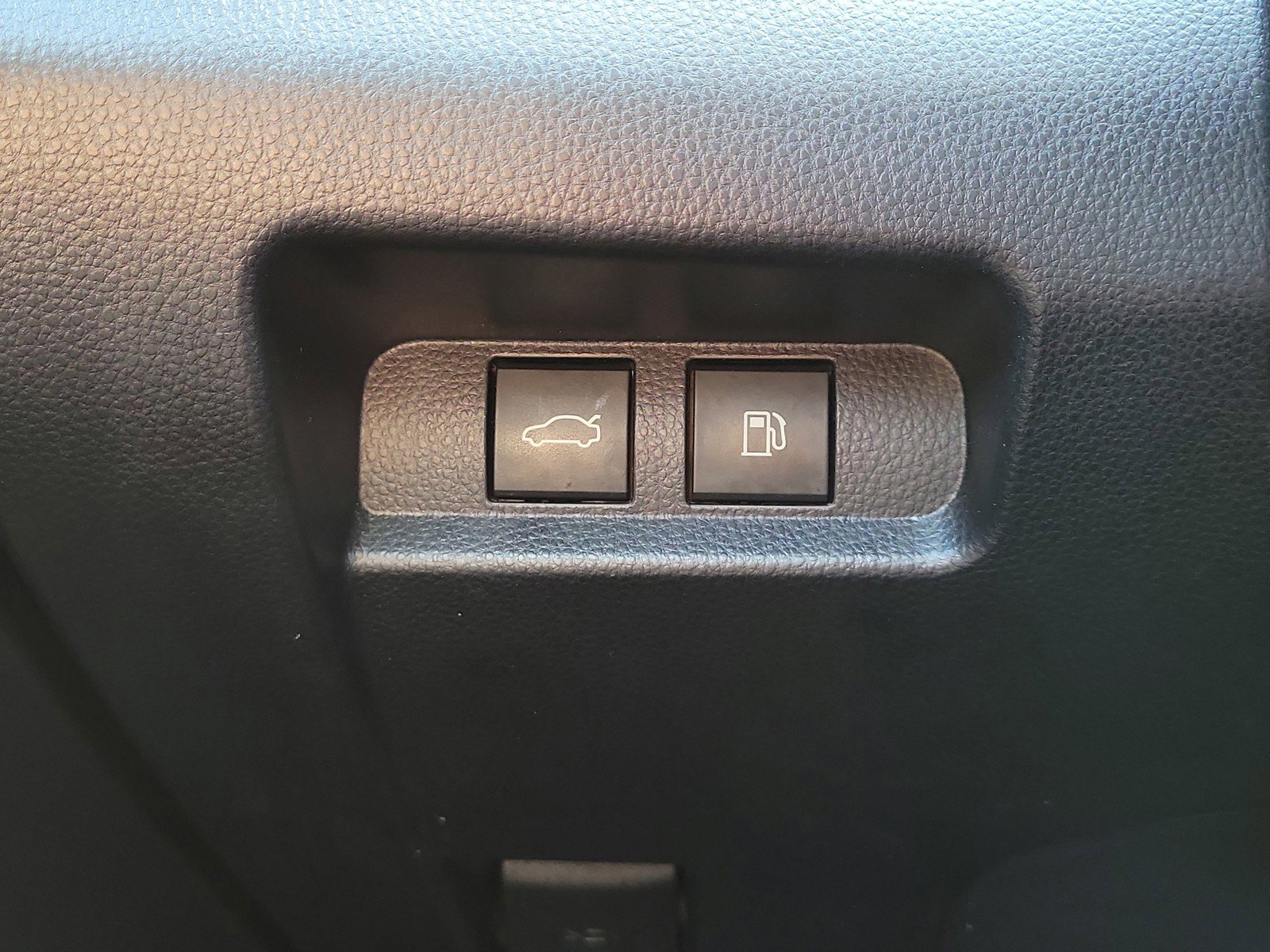 Used 2024 Toyota Crown AWD/4WD image 15