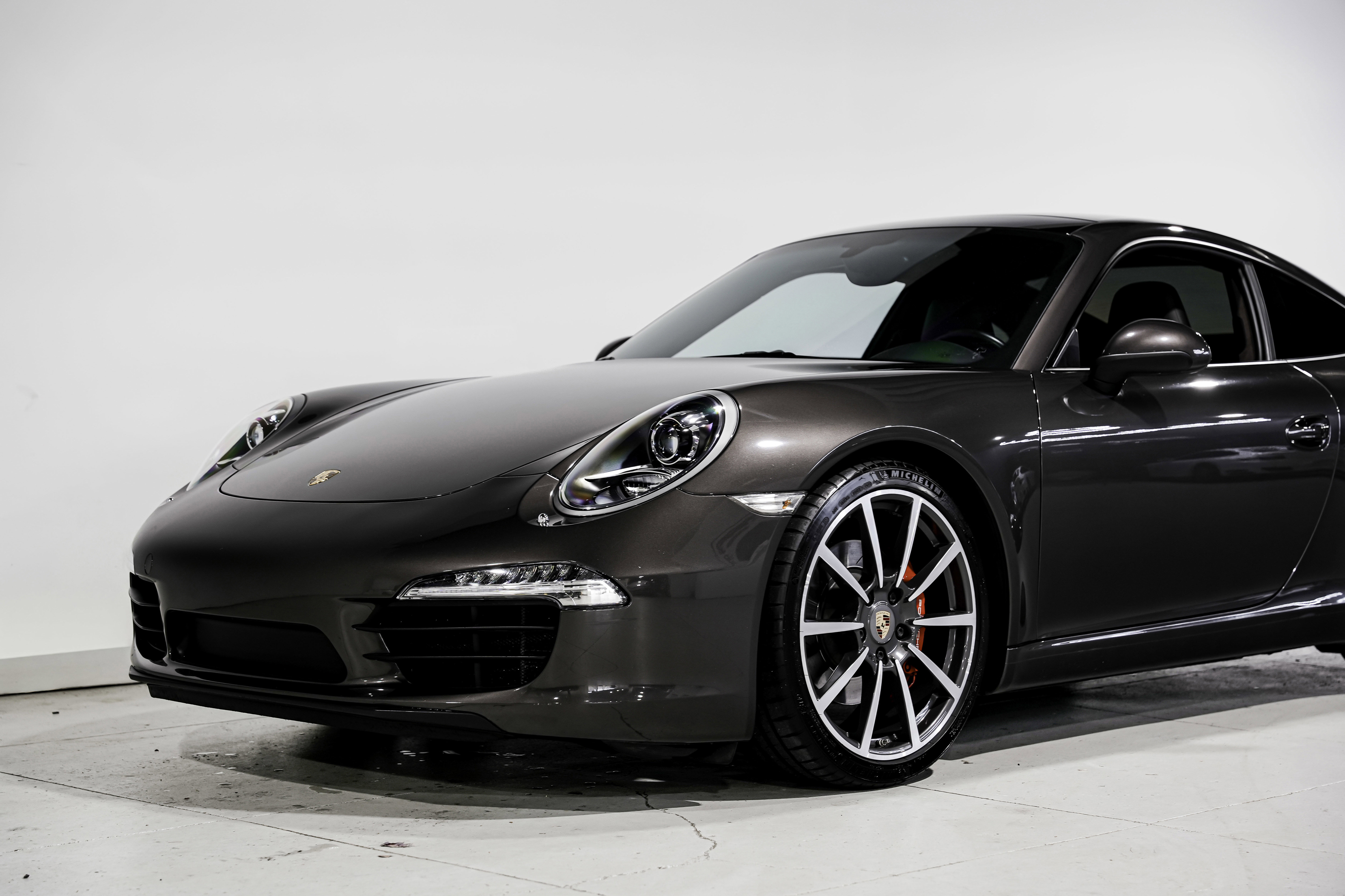 Used 2014 Porsche 911 Carrera S image 31