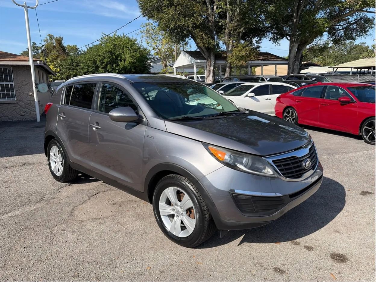 Used 2013 Kia Sportage LX w/ Convenience Pkg image 3
