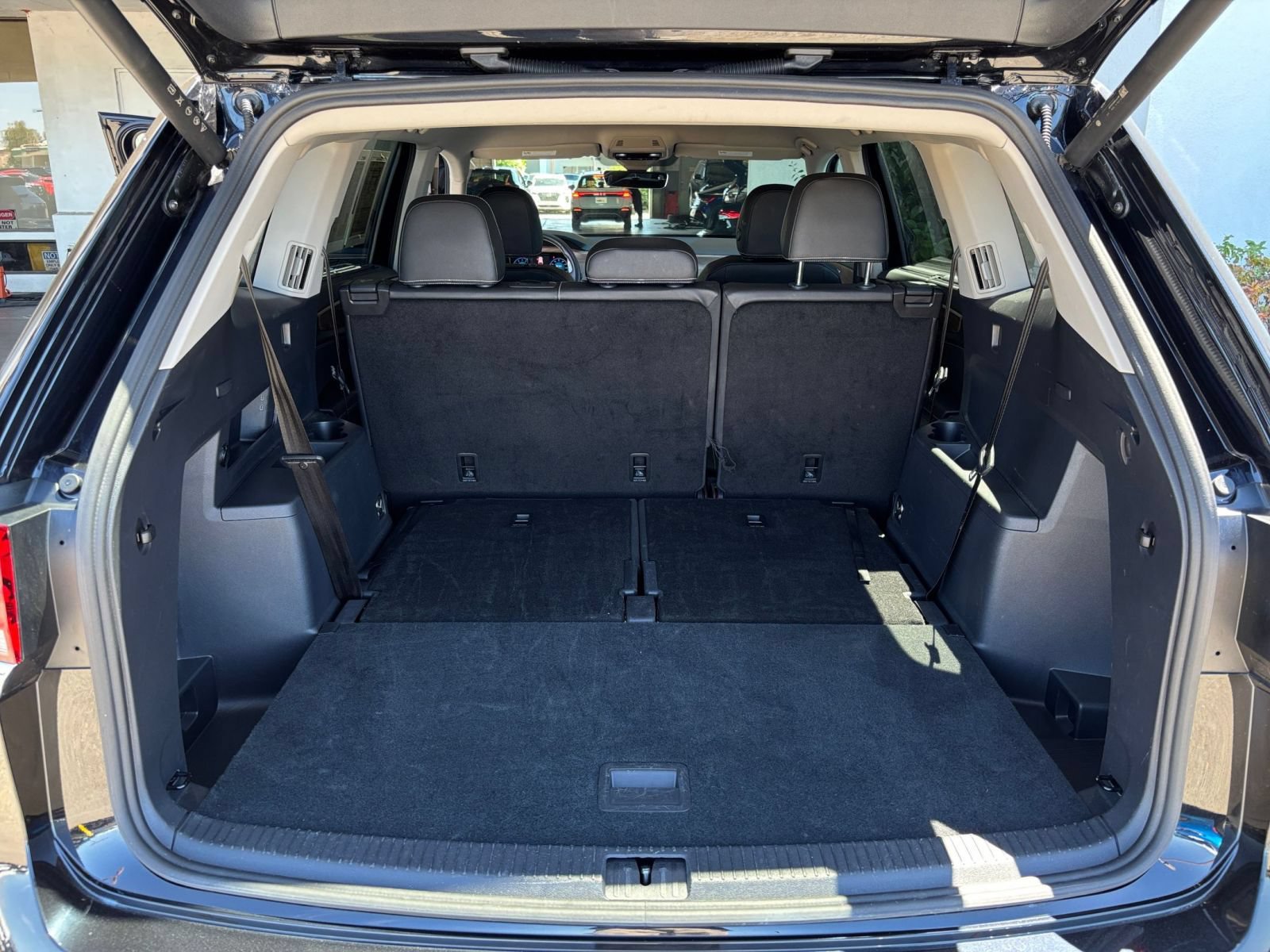 Used 2026 Volkswagen Atlas SE FWD image 34