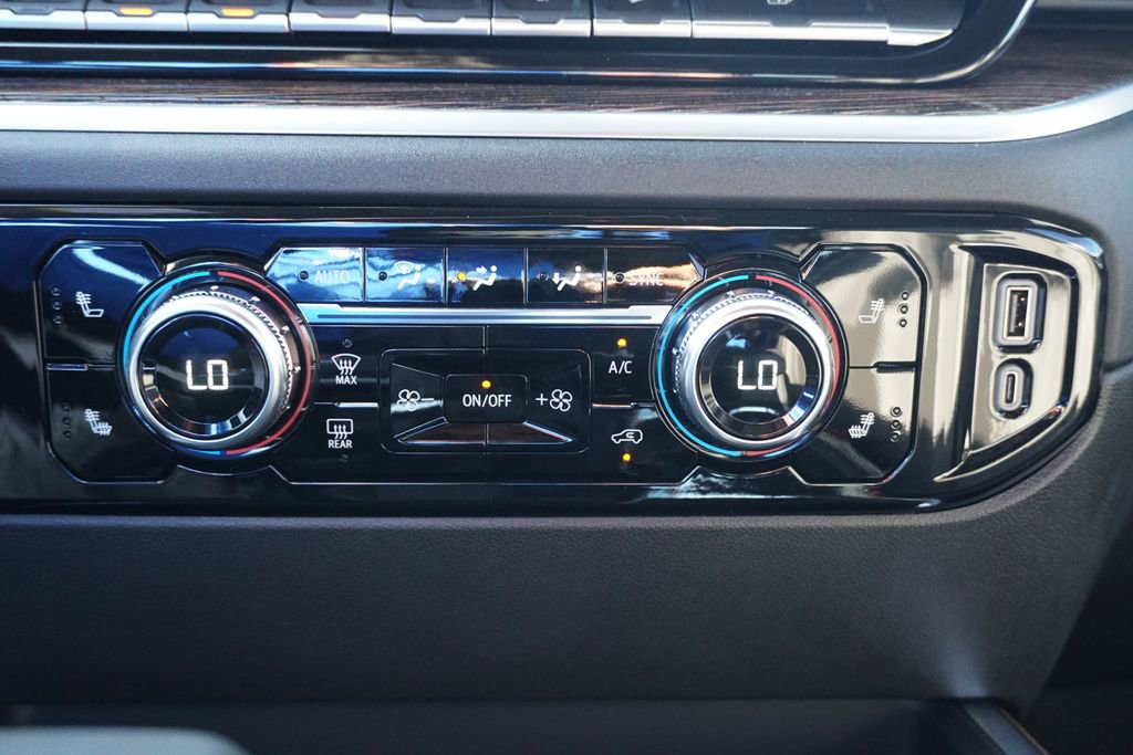 New 2026 GMC Sierra 1500 Elevation w/ Elevation Premium Package image 37