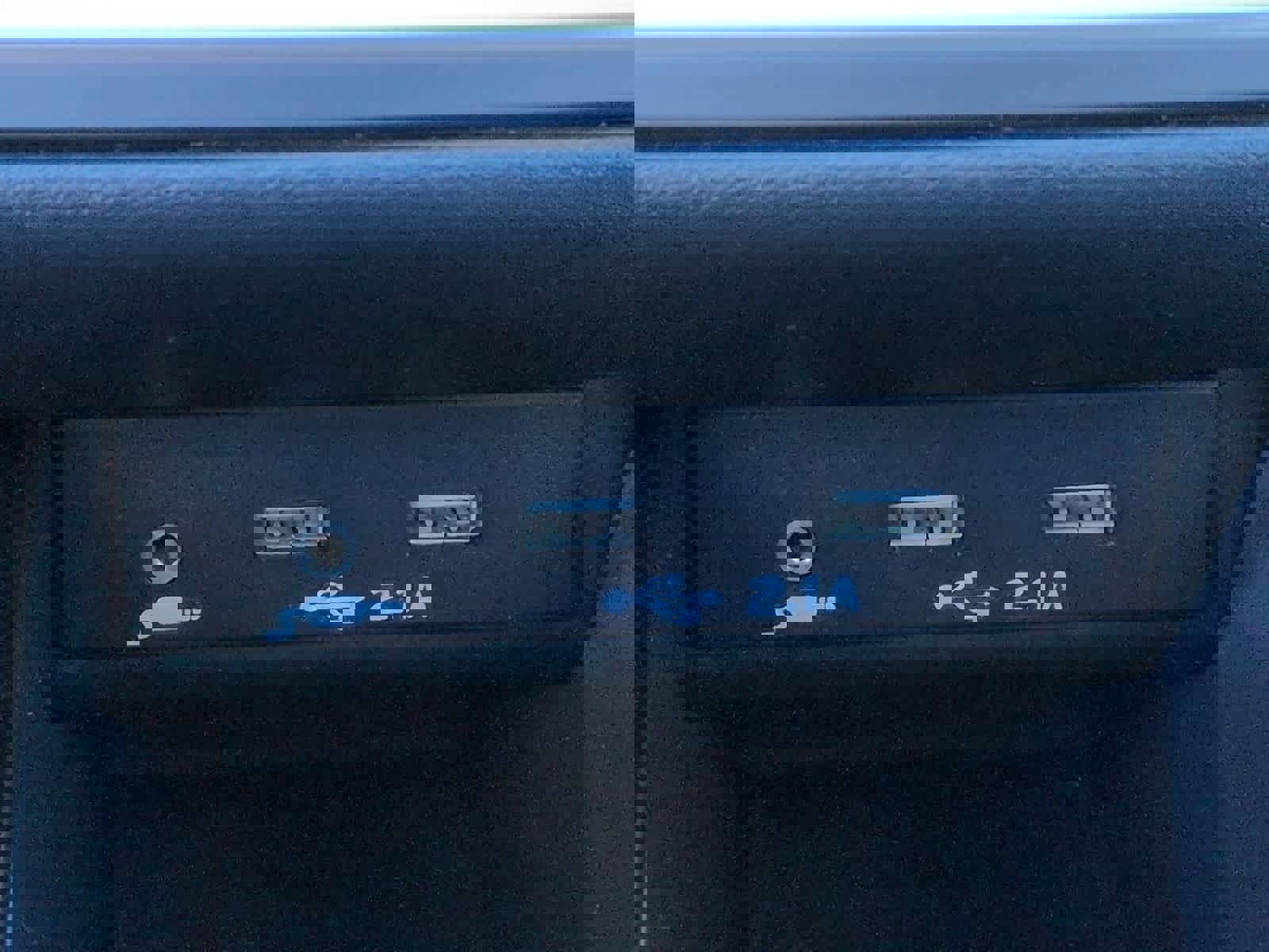 Certified 2022 Subaru Outback Premium image 31