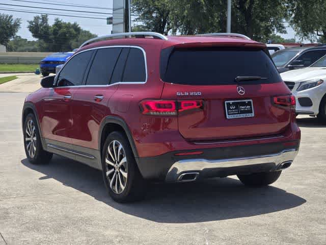 Used 2021 Mercedes-Benz GLB 250 image 4