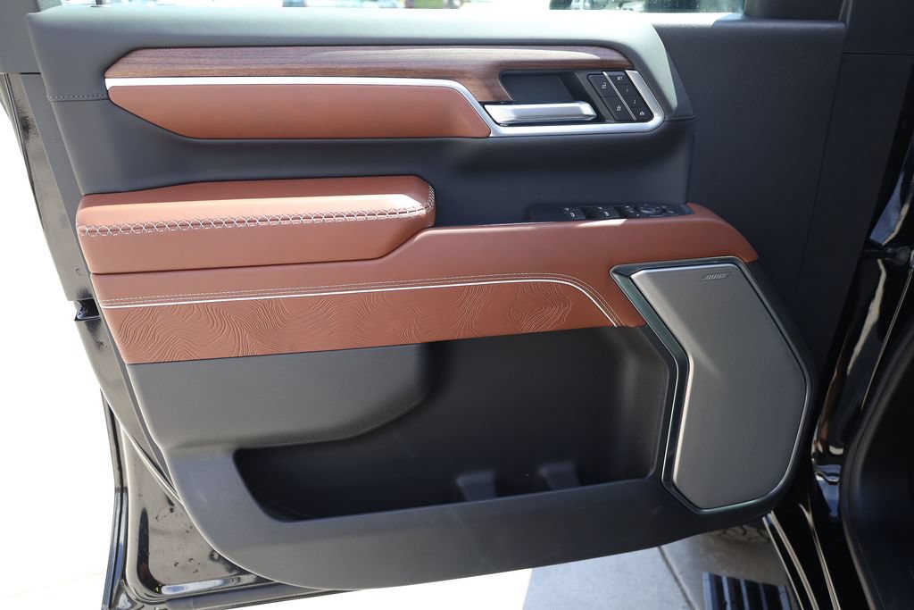 New 2026 GMC Sierra 3500 Denali Ultimate AWD/4WD image 10