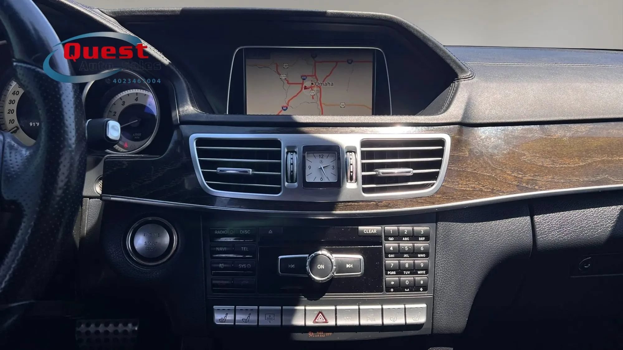 Used 2015 Mercedes-Benz E 400 Sedan w/ Driver Assistance Package image 25