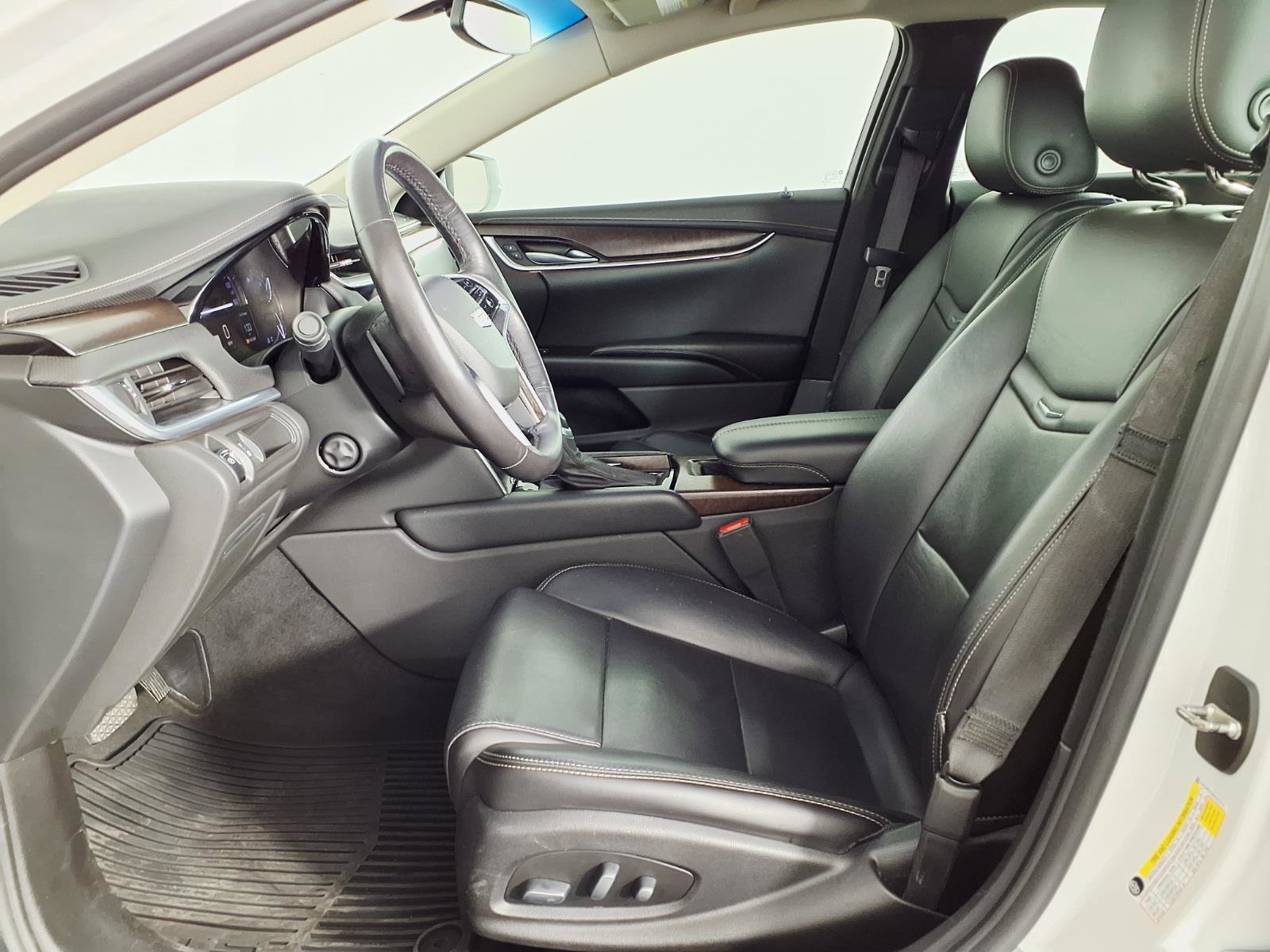Used 2019 Cadillac XTS Luxury FWD image 17