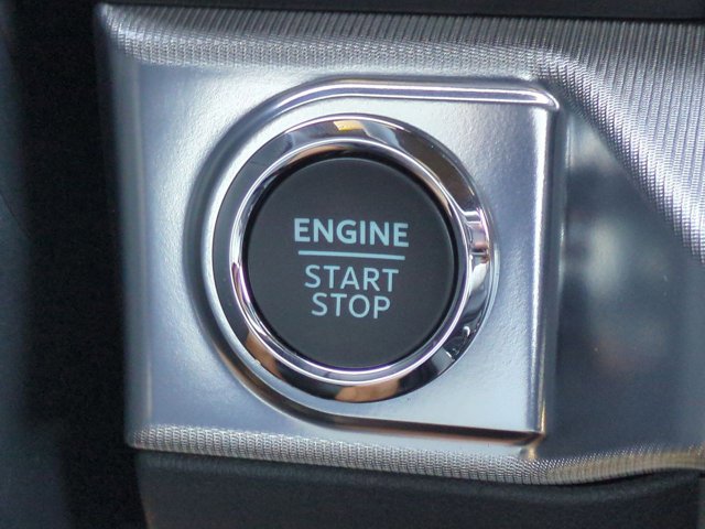 New 2025 Ford F150 Lariat w/ Equipment Group 501A Mid image 28