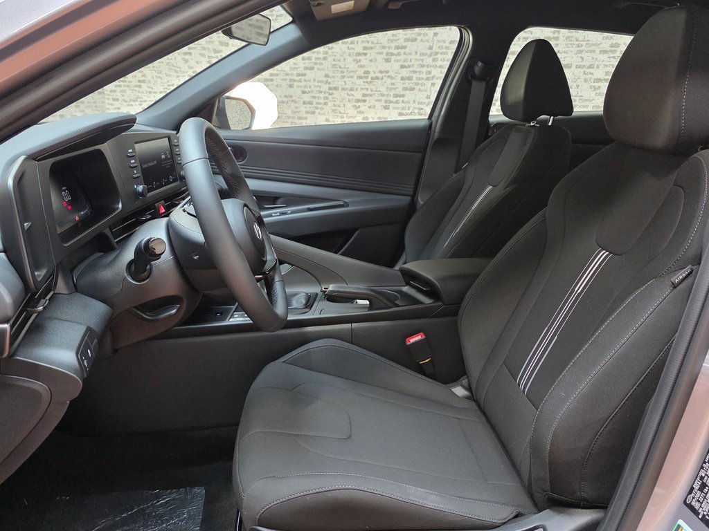New 2026 Hyundai Elantra Sport w/ Cargo Package image 25