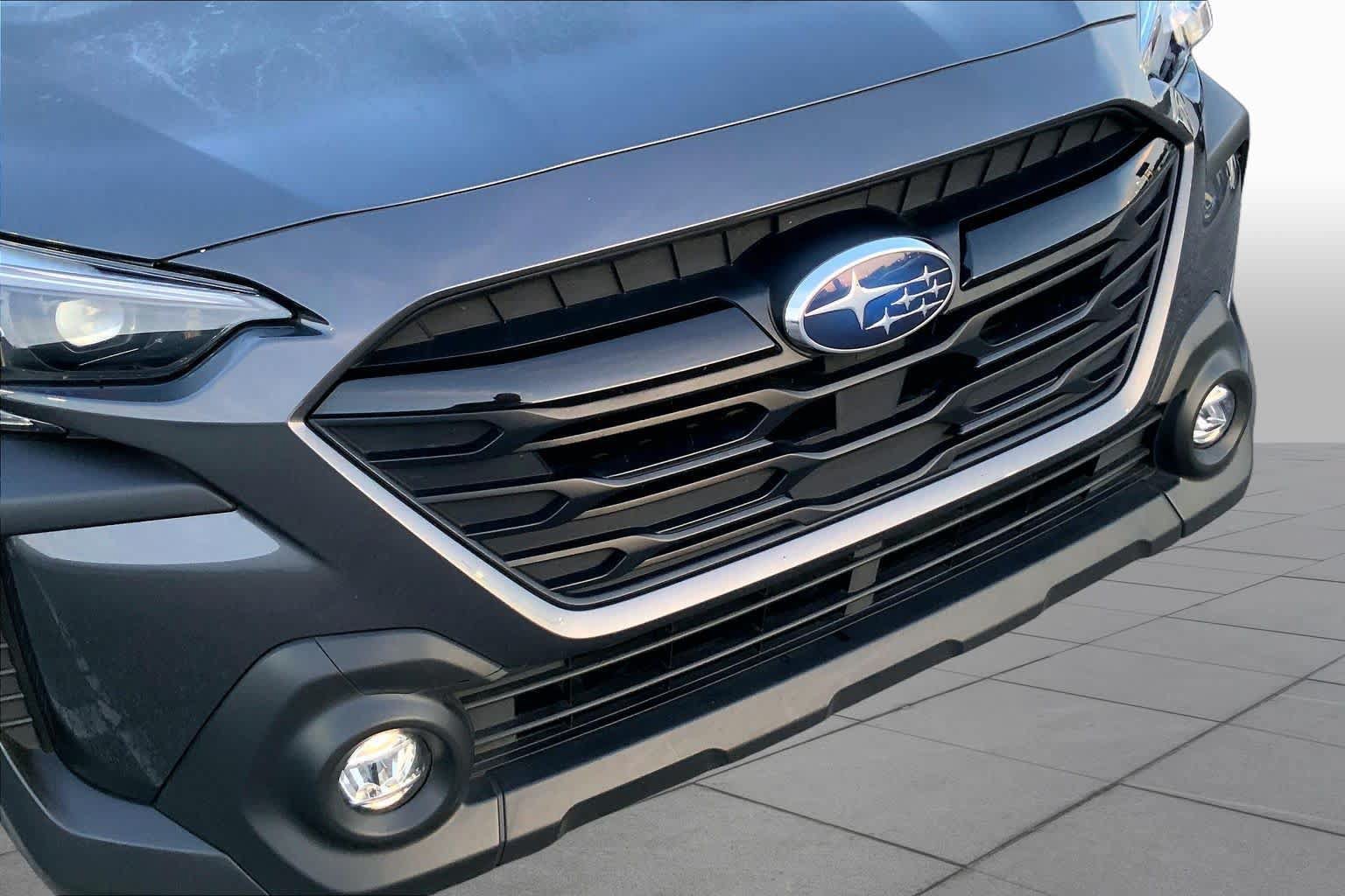 Used 2024 Subaru Outback Onyx Edition AWD/4WD image 27
