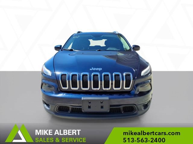Used 2016 Jeep Cherokee Latitude image 2