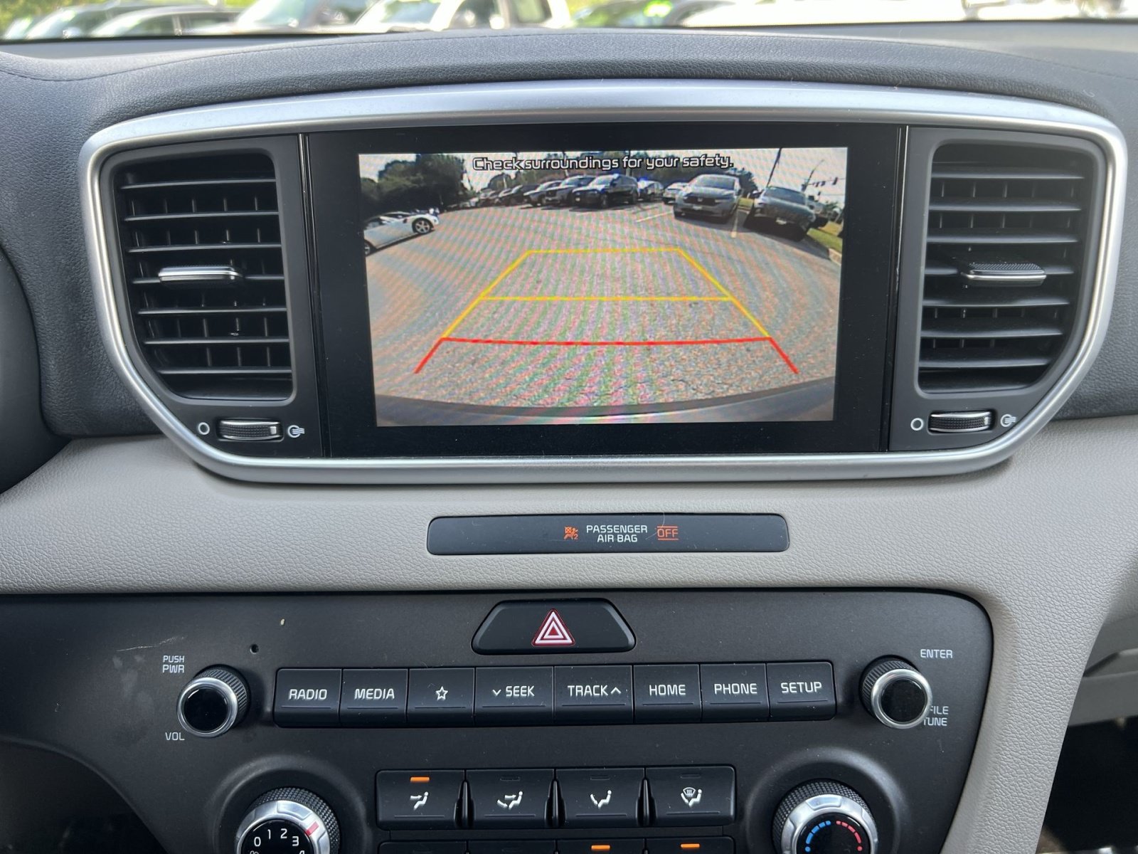Used 2020 Kia Sportage LX AWD/4WD image 18