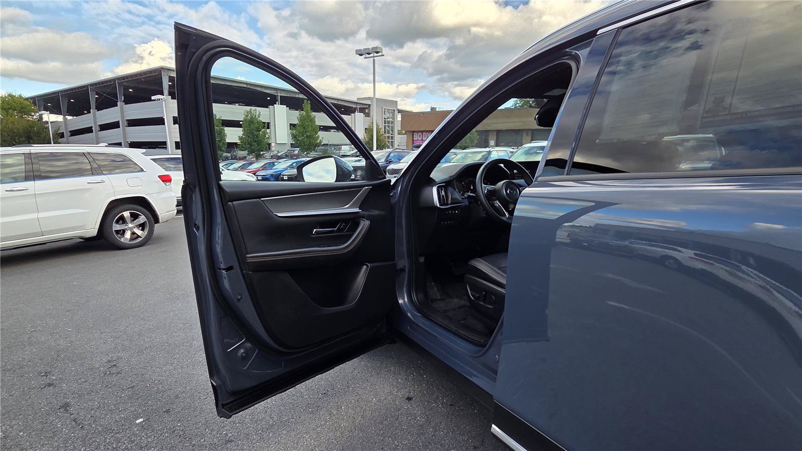 Used 2026 MAZDA CX-90 Plug-In Hybrid w/ Premium Plus AWD/4WD image 12
