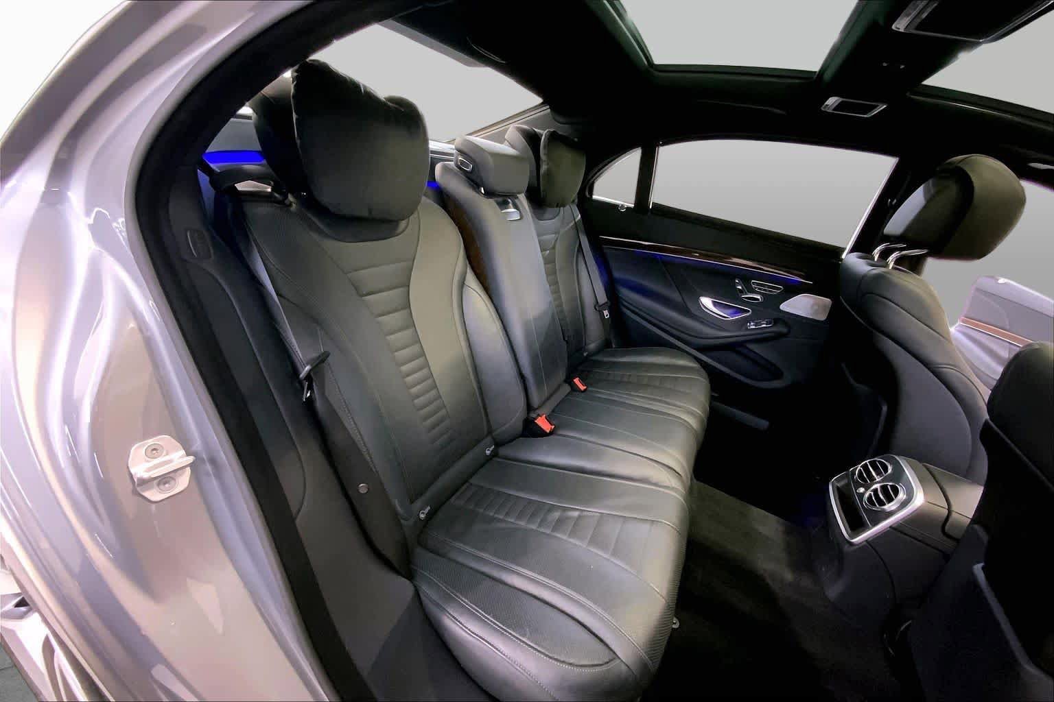Used 2015 Mercedes-Benz S 550 4MATIC Sedan image 19