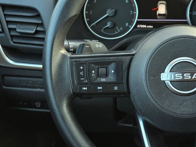 Used 2024 Nissan Rogue S image 21