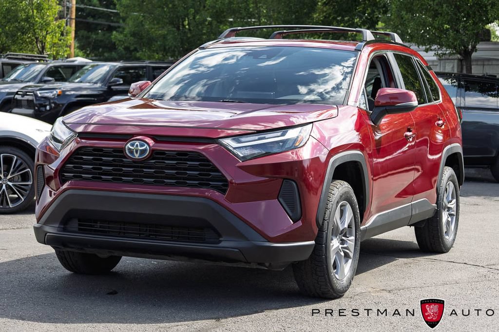 Used 2022 Toyota RAV4 XLE w/ Convenience Package AWD/4WD image 14