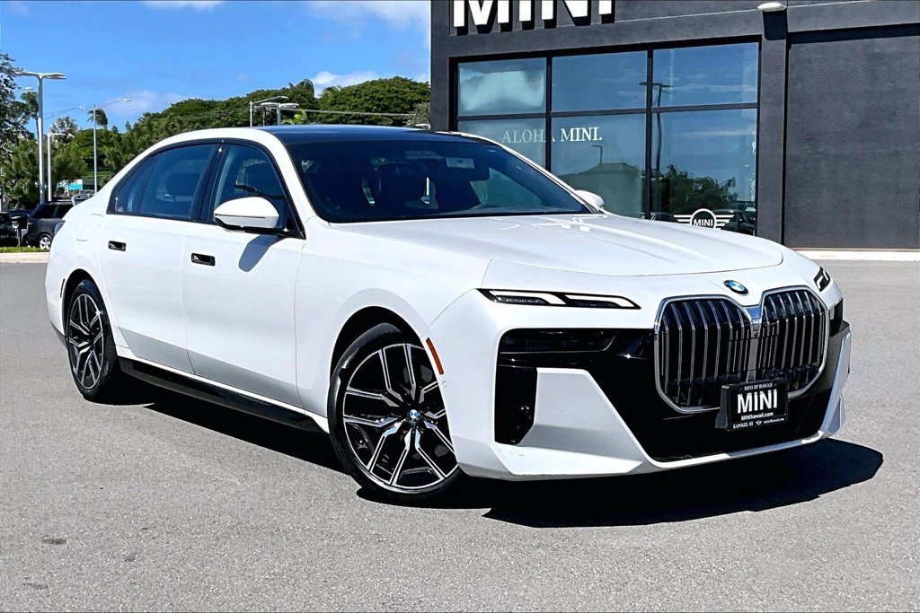 Used 2023 BMW 740i RWD 360° Tour