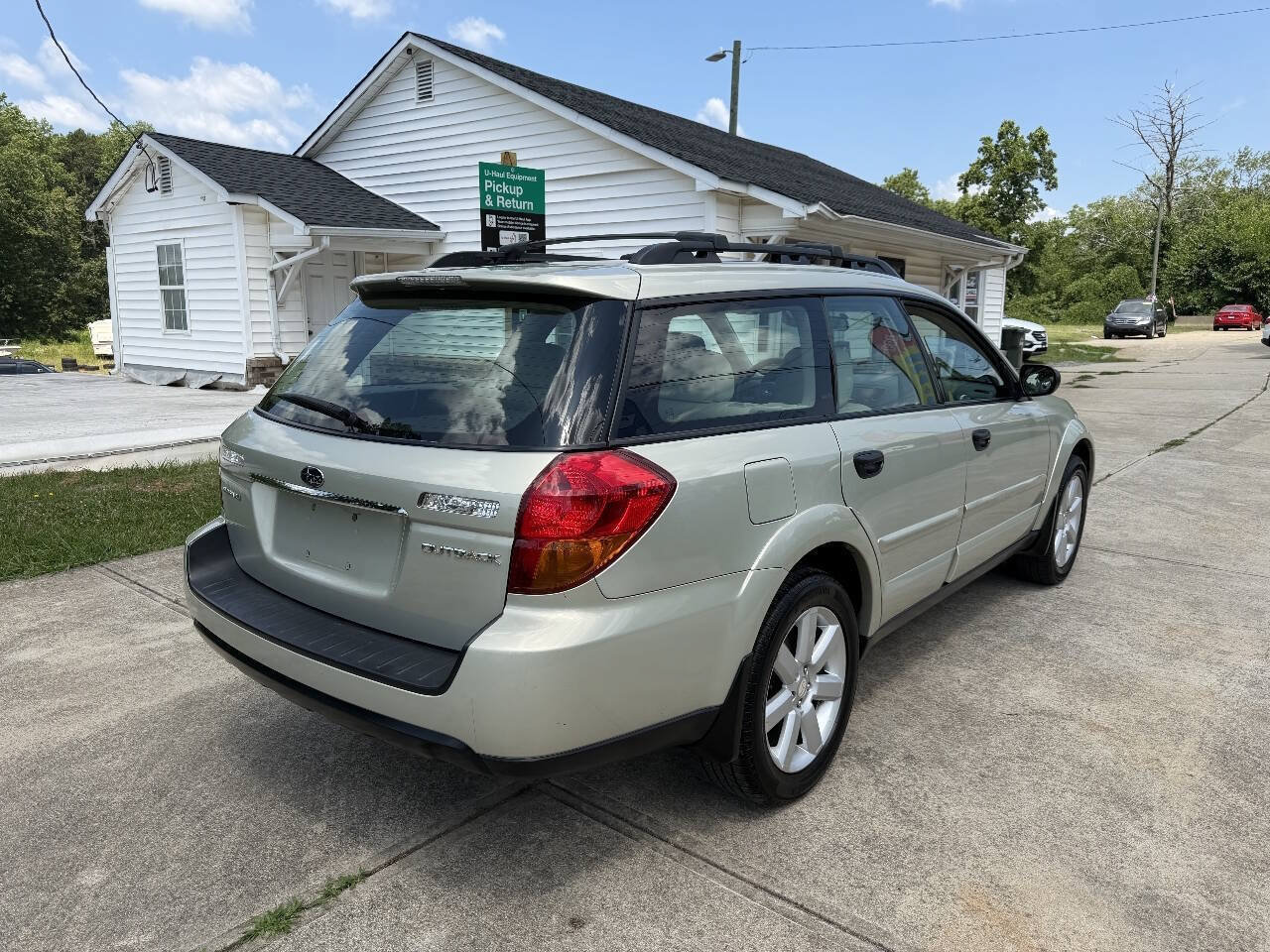 Used 2007 Subaru Outback 2.5i AWD/4WD image 7