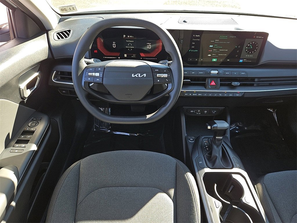 Certified 2025 Kia K4 LX image 11
